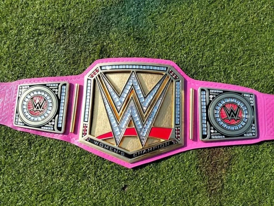 Women Championship World Heavyweight Universal Replica Pink